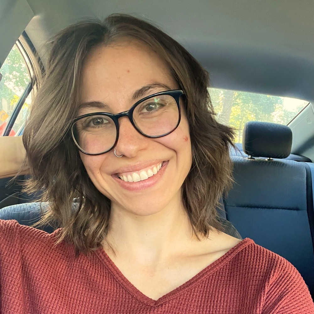 Meet your Posher, Regan